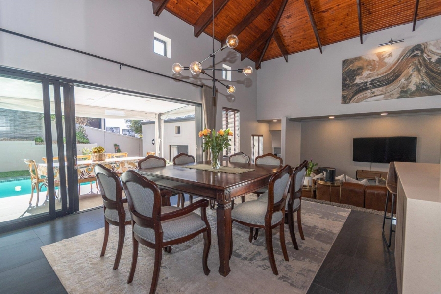 4 Bedroom Property for Sale in Atlantic Beach Golf Estate Western Cape